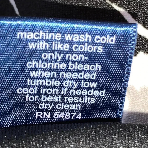 Eloquii Skirt Scuba Stretch Heavyweight Plus Sz 18W Black Geometric The Limited - Picture 5 of 8